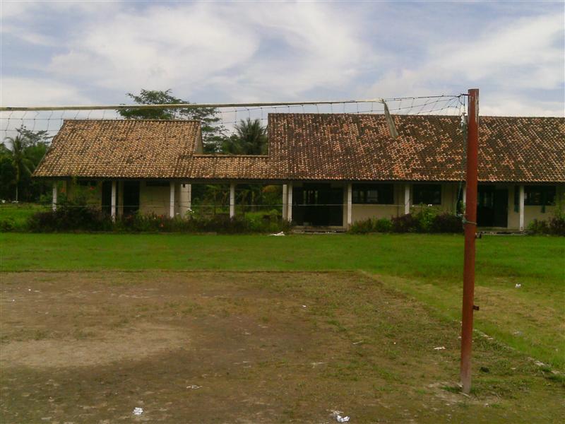 SMAN 1 TANJUNG LAGO
