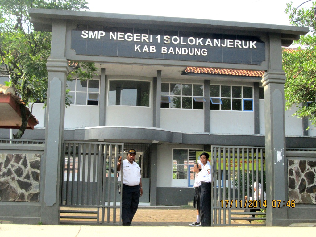 SMPN 1 SOLOKANJERUK