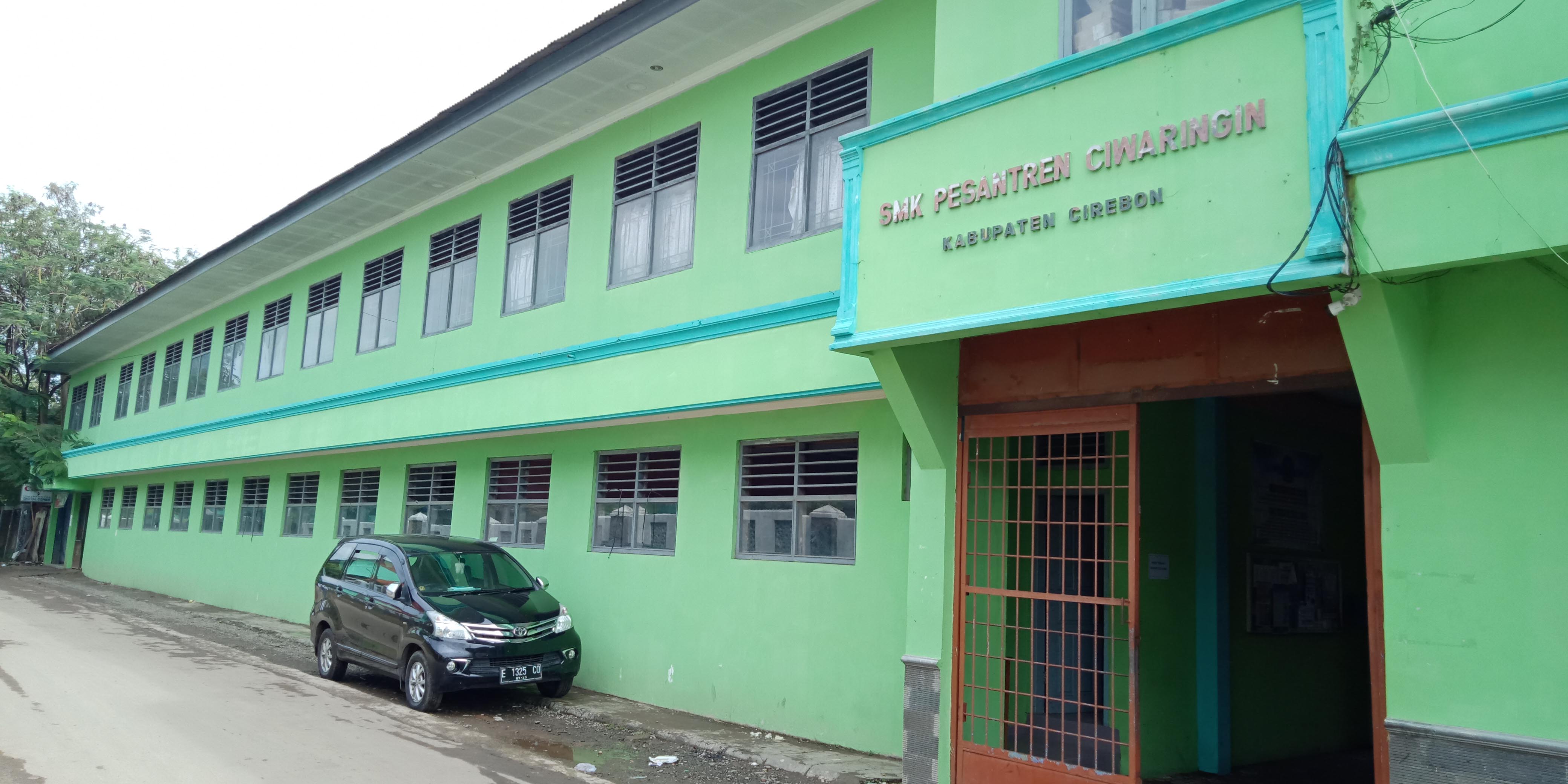 SMKS PESANTREN CIWARINGIN