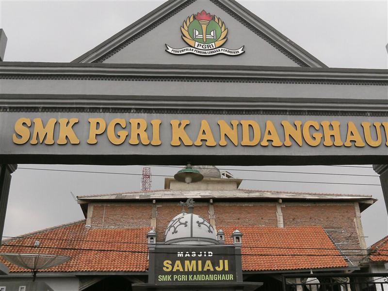 SMKS PGRI KANDANGHAUR