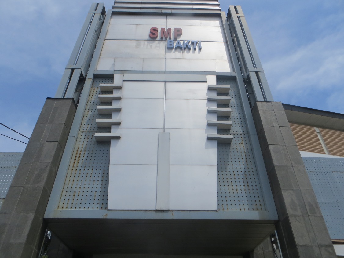 SDK 3 BINA BAKTI