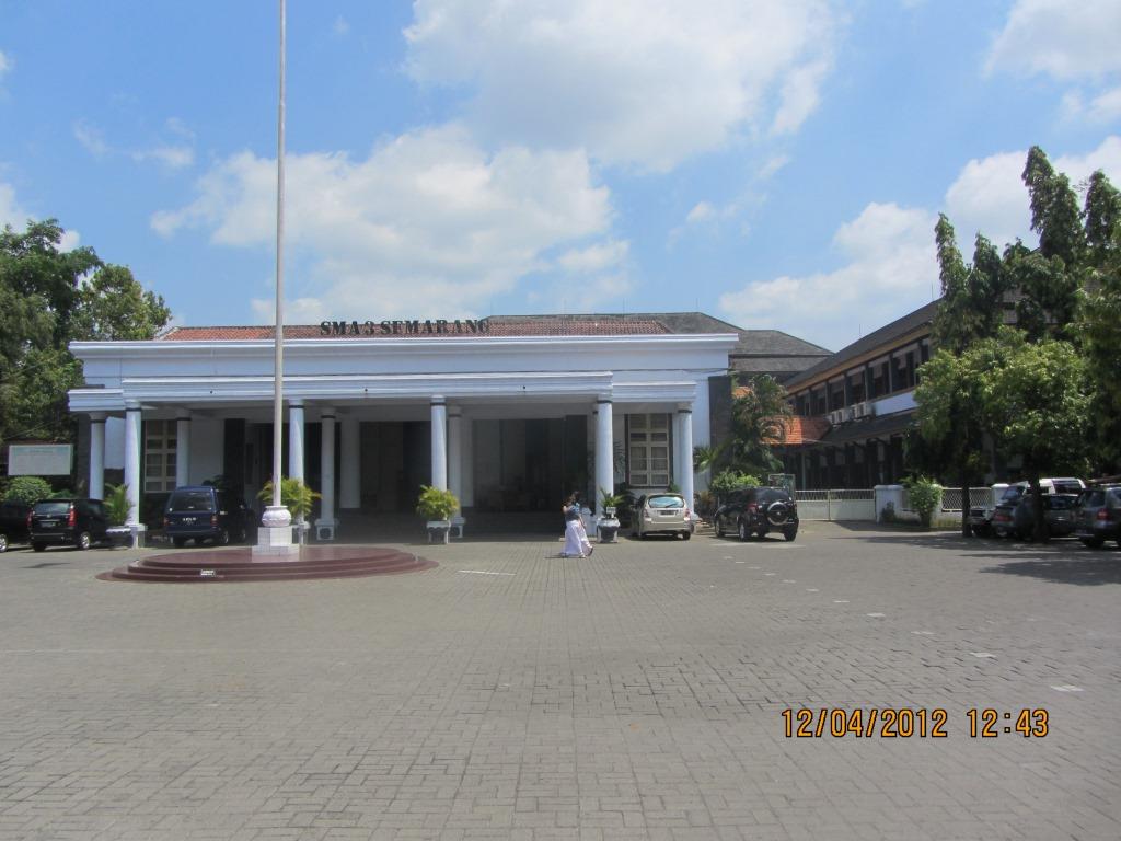 SMA NEGERI 3 SEMARANG