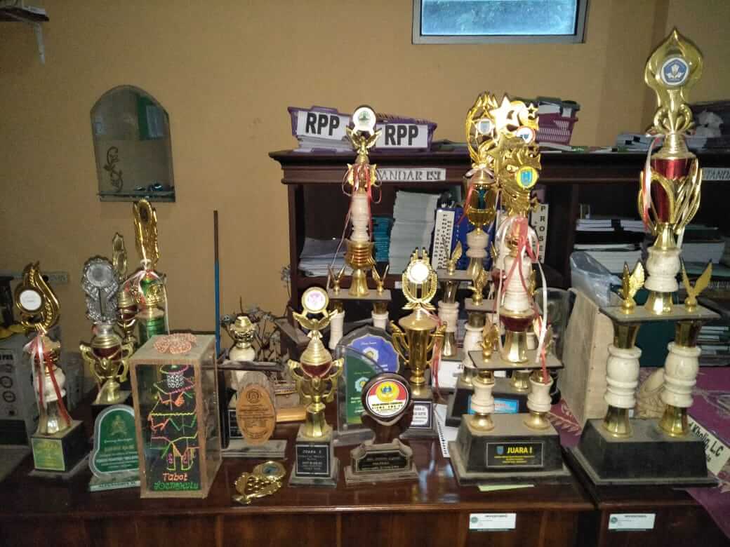 SMK-SPP DHARMA LESTARI