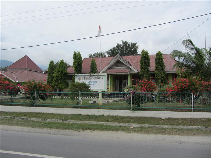 SMA 4 Sigi