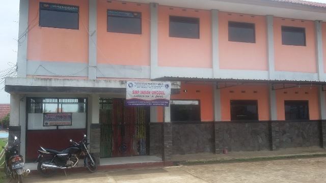 SMP INSAN UNGGUL