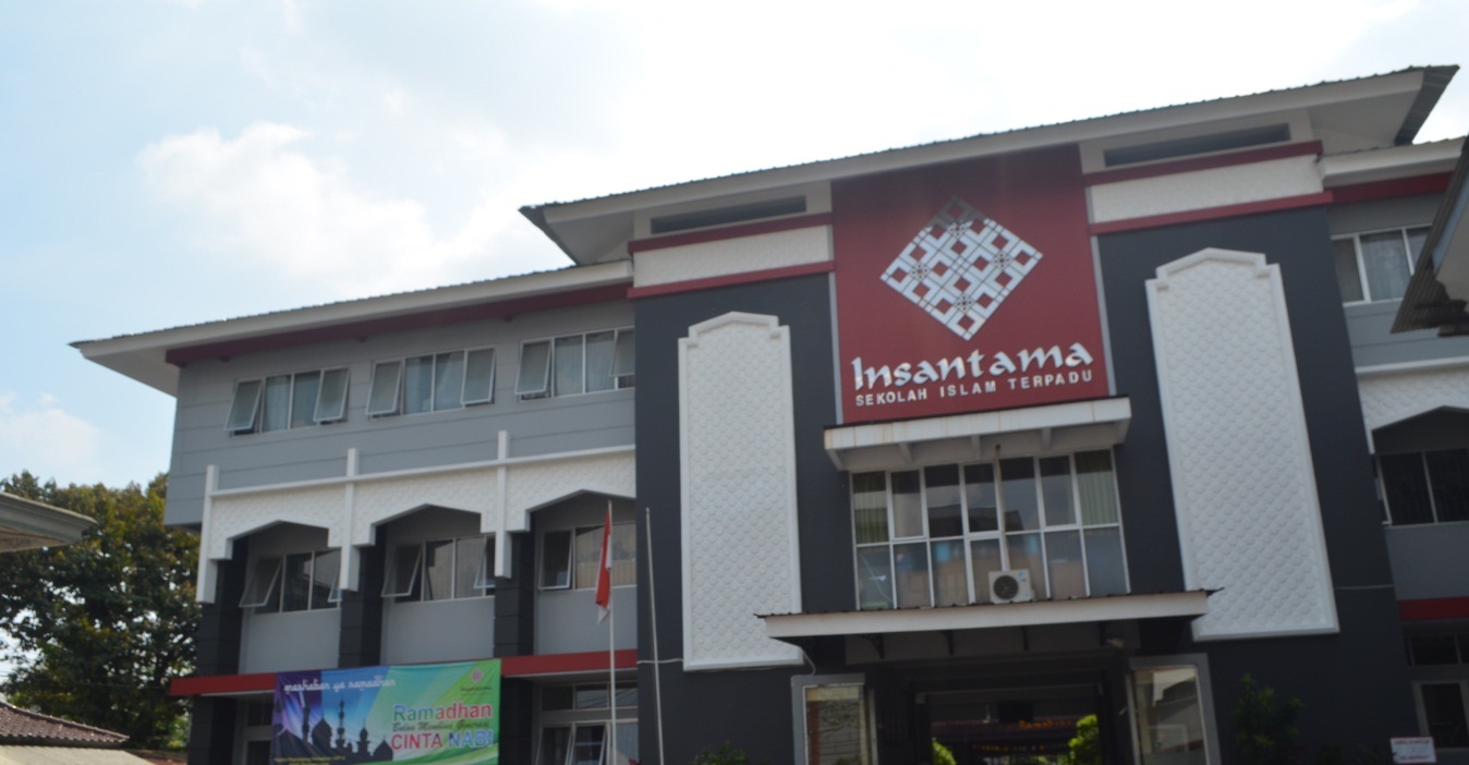 SMAIT INSANTAMA PLUS