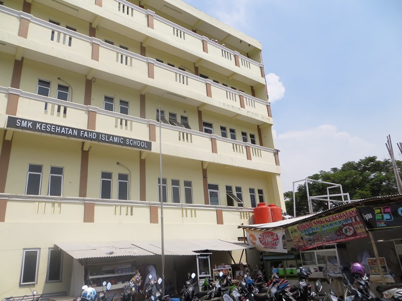 SMKS KESEHATAN FAHD ISLAMIC SCHOOL