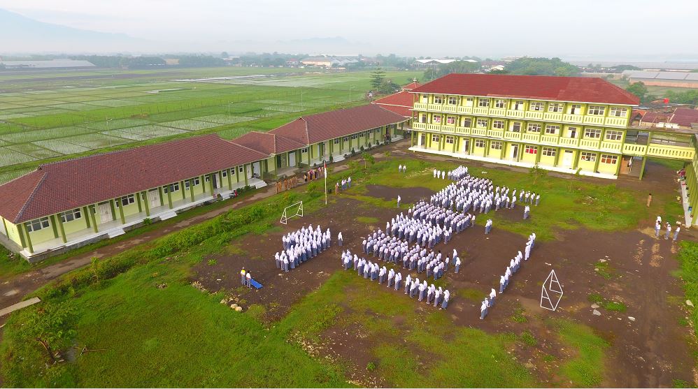 SMK PONDOK PESANTREN ABU MANSHUR