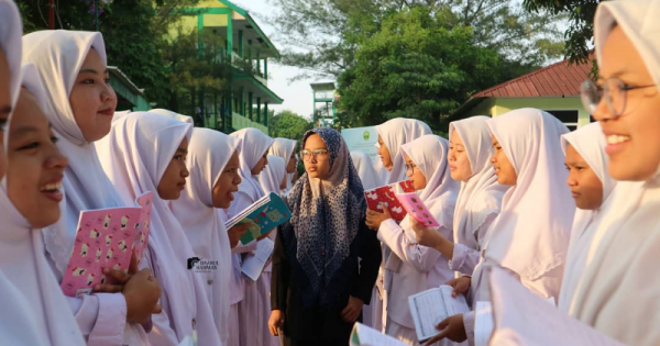 MADRASAH ALIYAH LEMBAGA PENDIDIKAN ISLAM PP DARUL RAHMAN JAKARTA