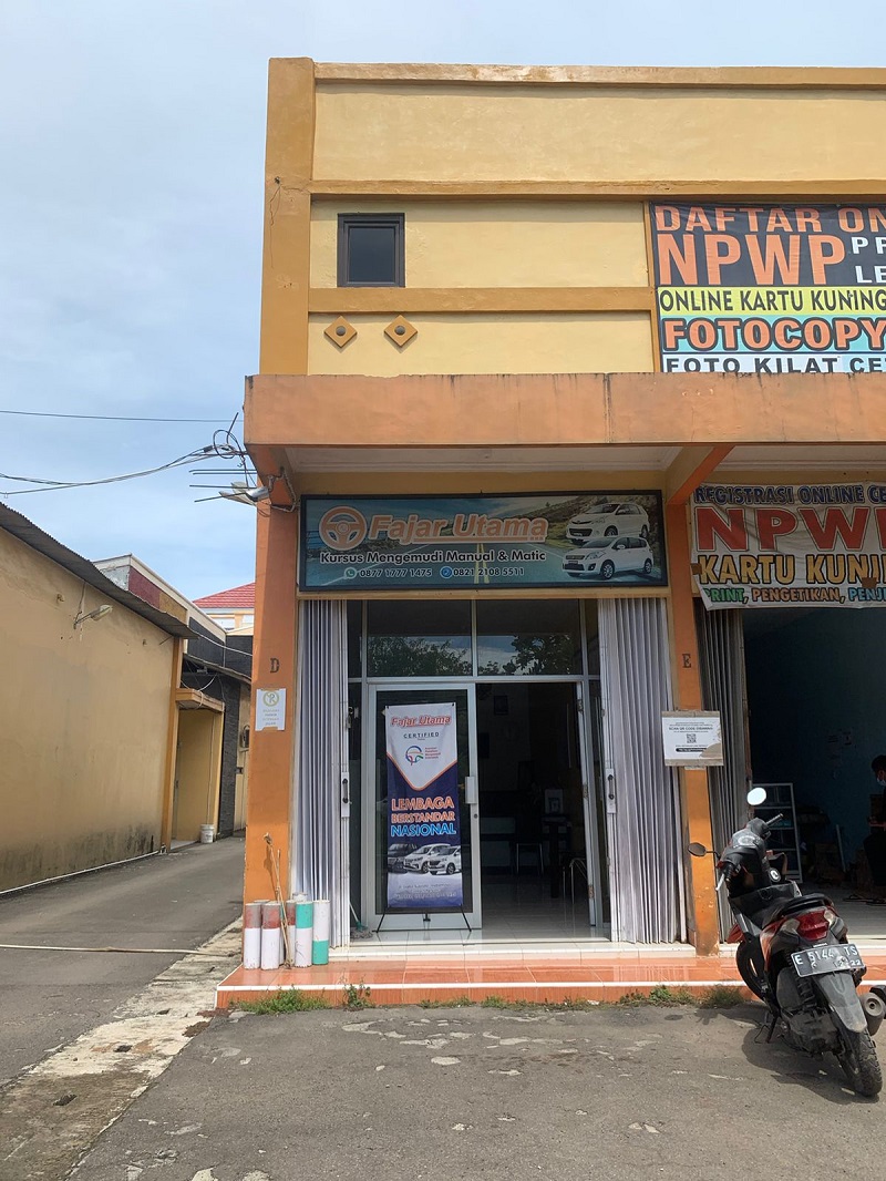 Lkp Mengemudi Dan Otomotif Fajar Utama