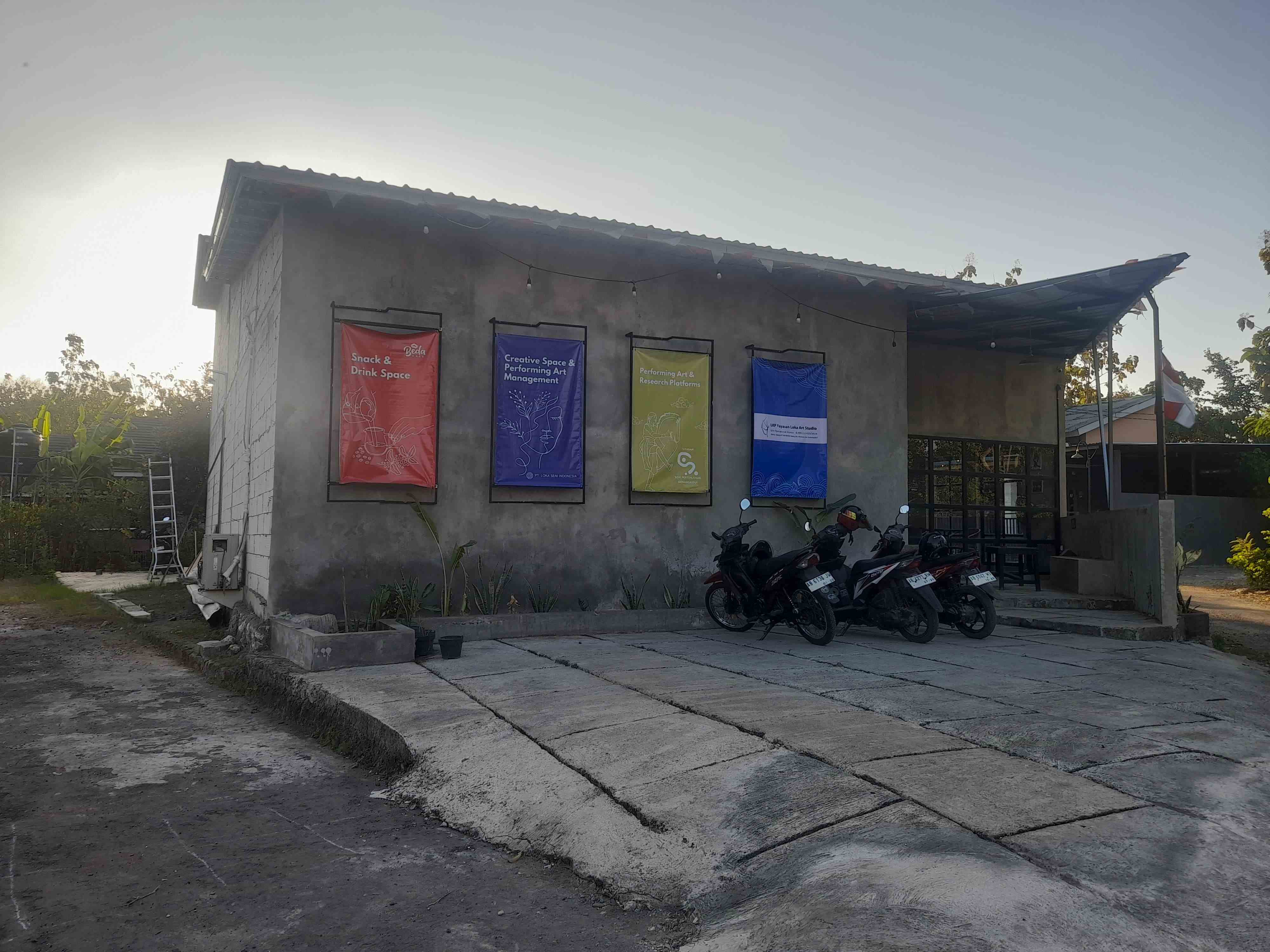 Lkp Yayasan Loka Art Studio