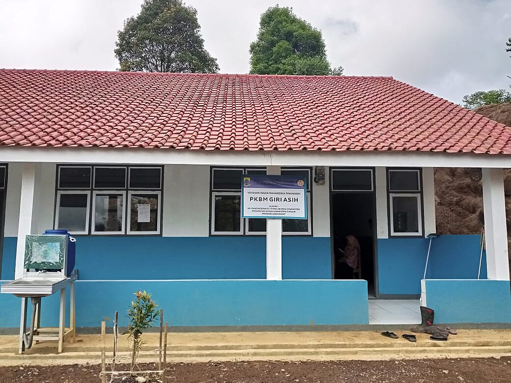 Pkbm Giri Asih