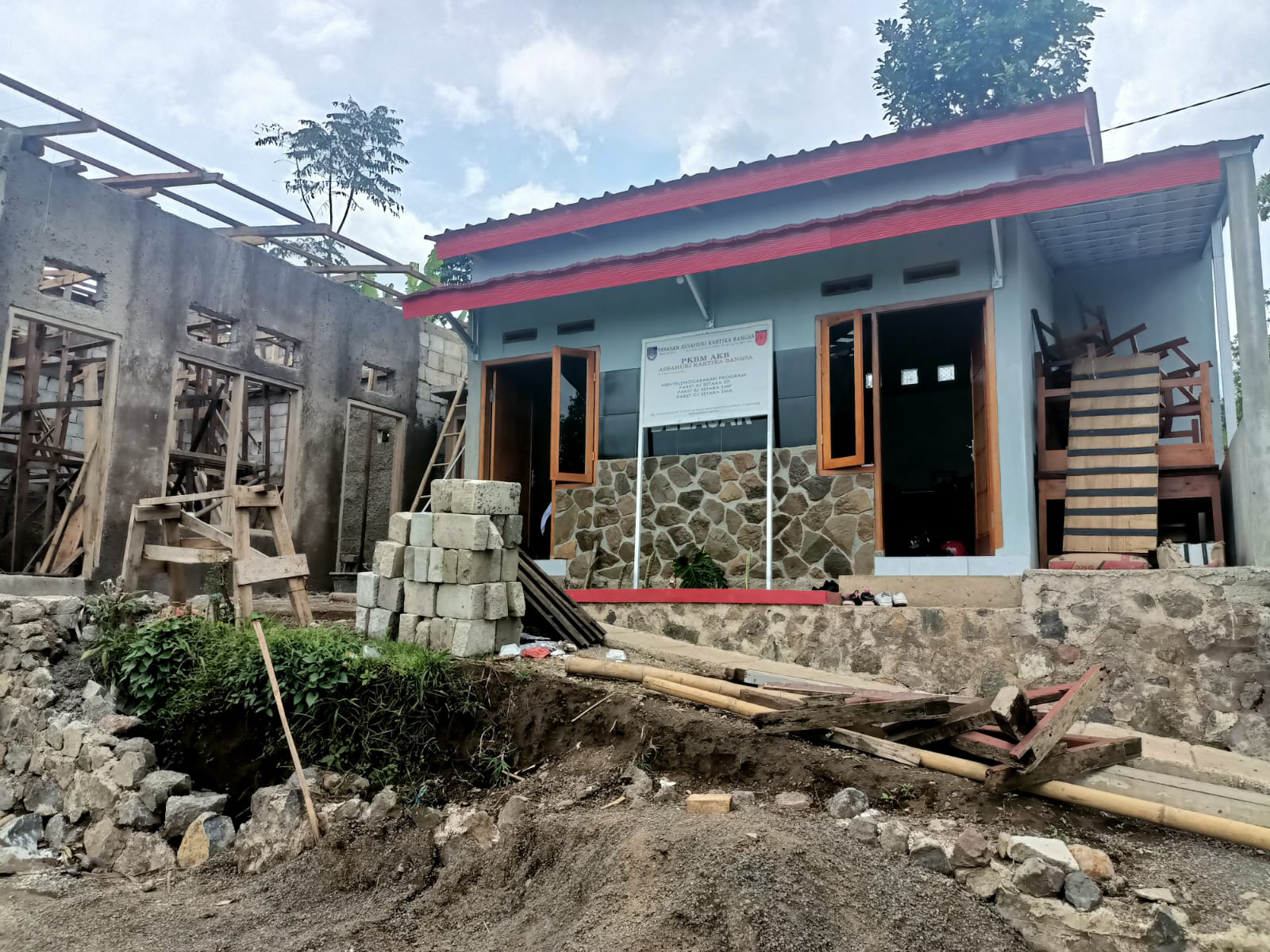 Pkbm Assahuri Kartika Bangsa