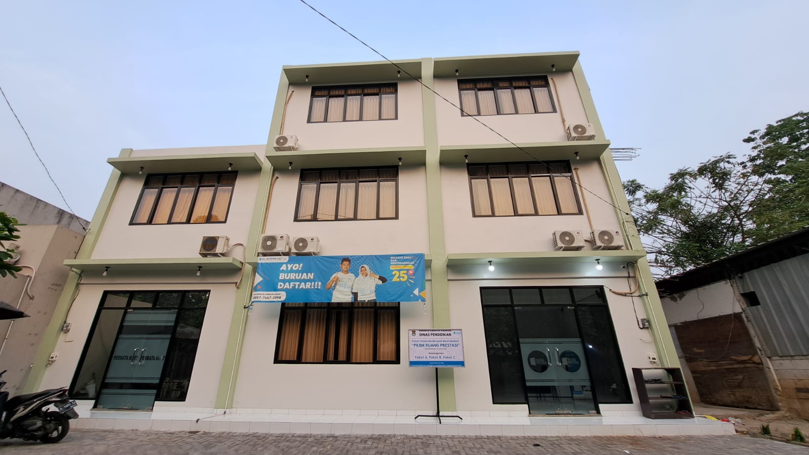 Pkbm Ruang Prestasi